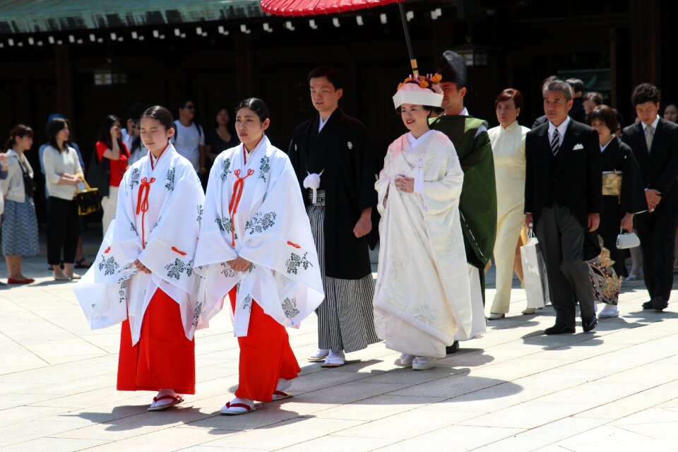 Buddhist bride groom