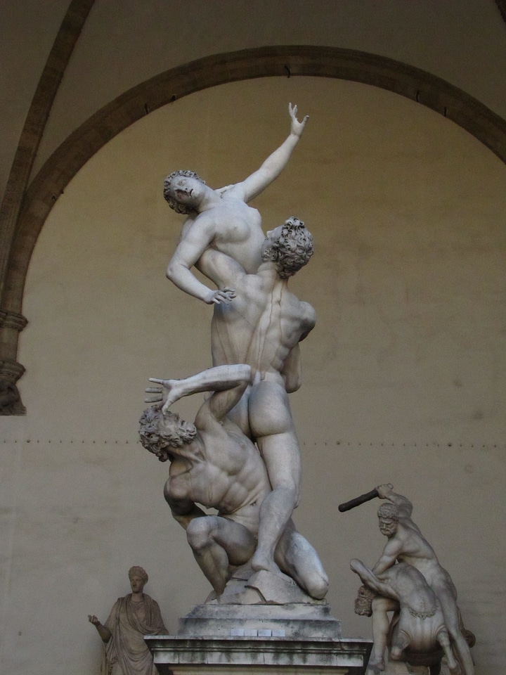 Giovanni da bologna the abduction of women this pics statue