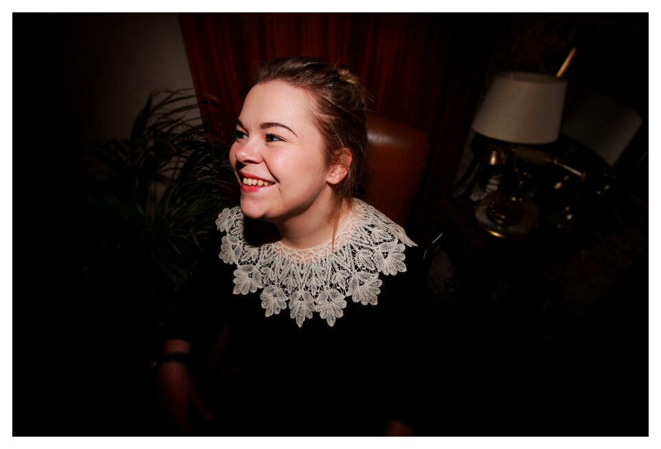 Antique collar in lace created in the 1920s linen