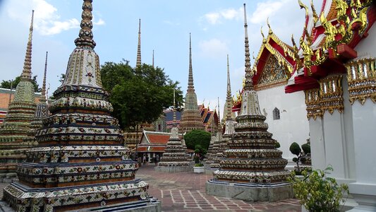 Temple buddhist photo