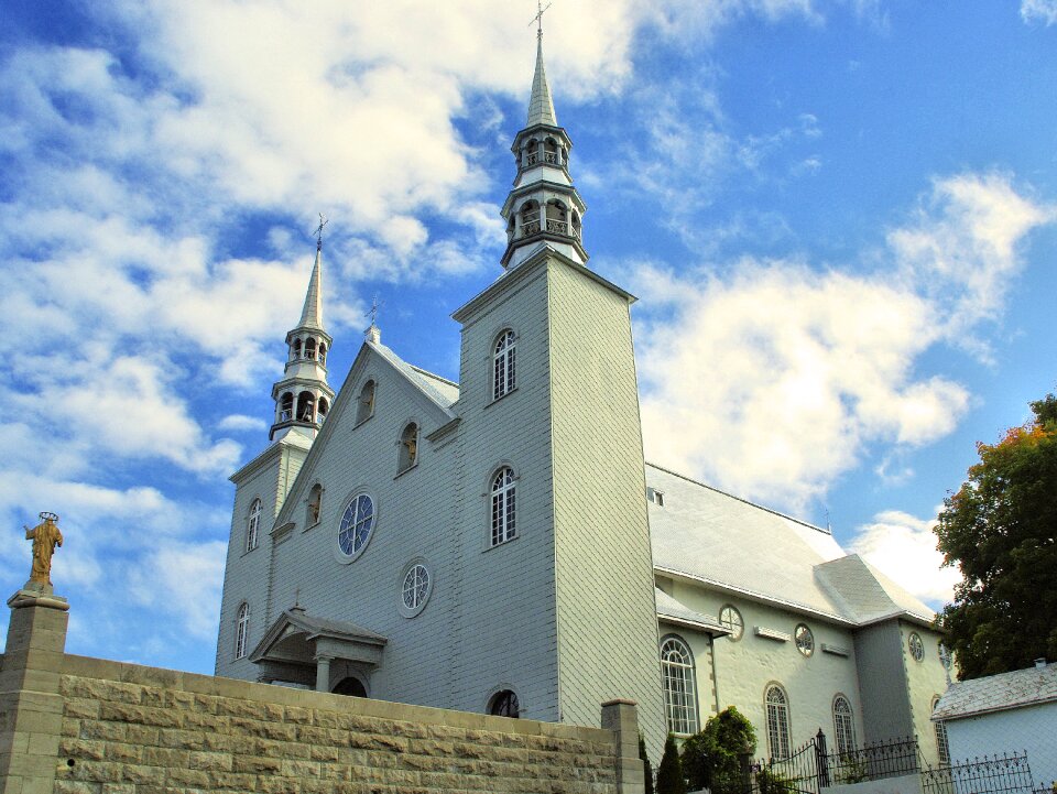 Church holy family history