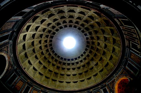 Italy pantheon dome photo
