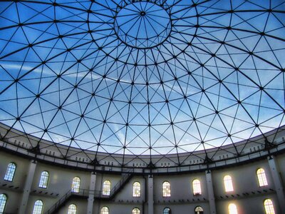 Perspective outlook gasometer