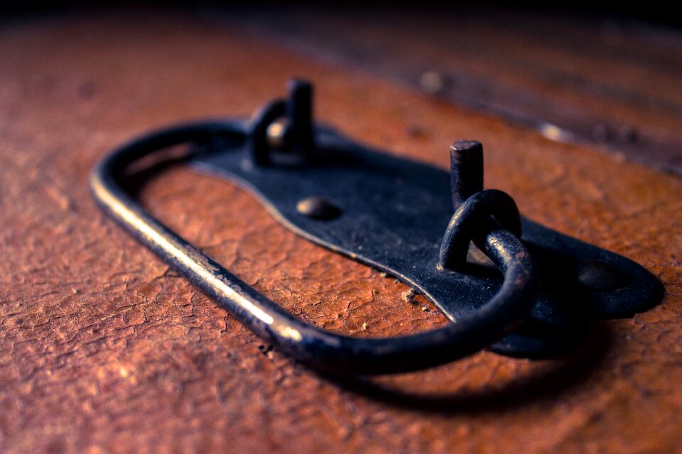 Suitcase handle leather