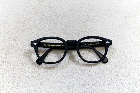 Retro horn-te moscot
