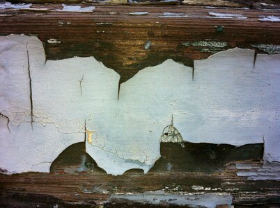 Distressed peeling
