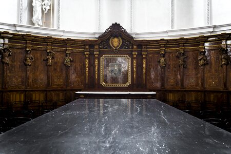 Dom church altar