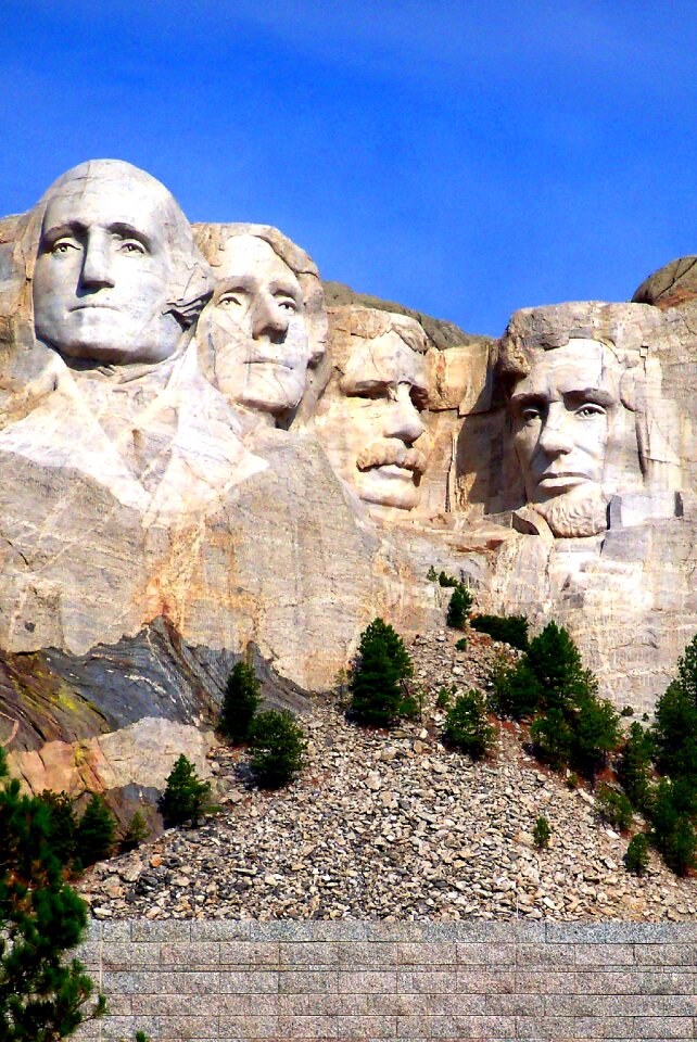 Rushmore south mount