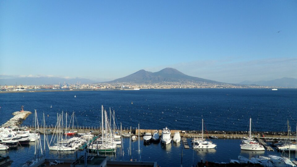 Mar vision volcano
