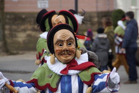 Haestraeger carnival fools jump