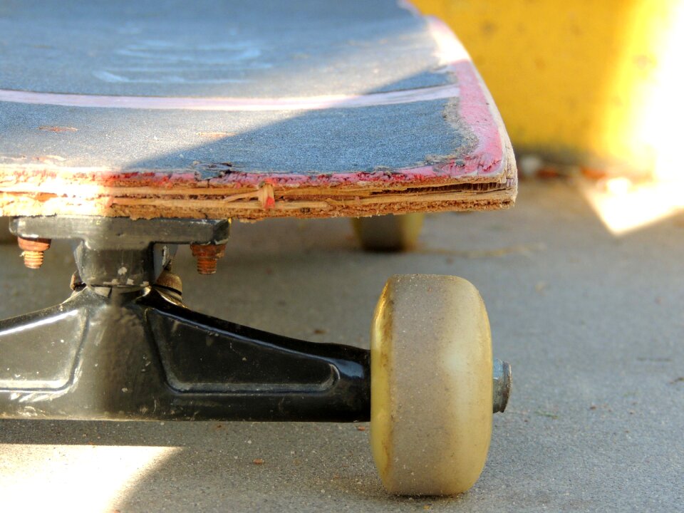 Skateboard street radical