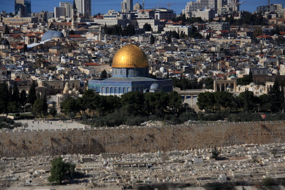 The bible jerusalem temple