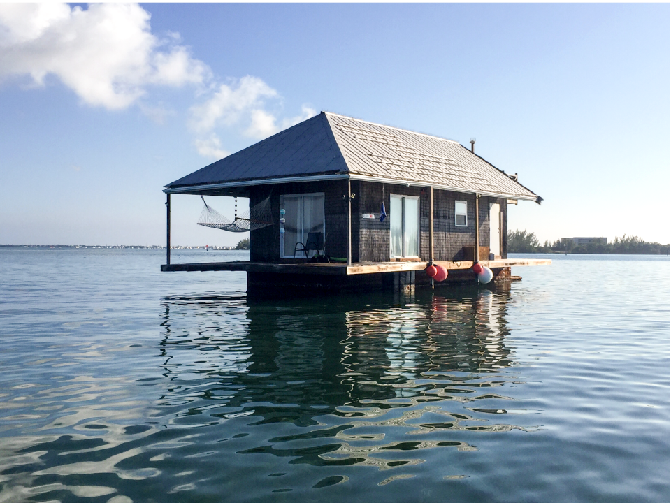 Lifestyle floating boats