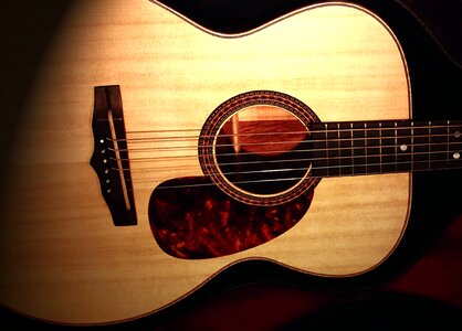 Guitar instrument