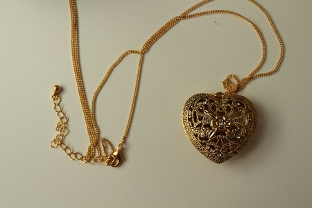Gold chain old vintage