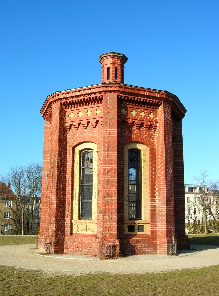 Perspective pankow water tower