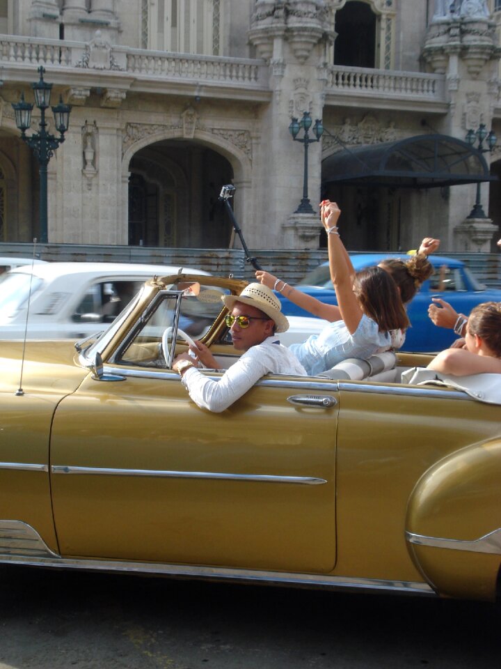 Cabrio coastal travel