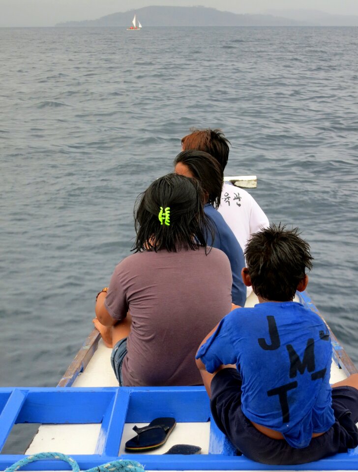 People ocean