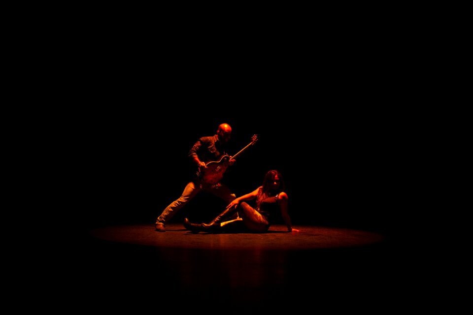 Scene performance shoe