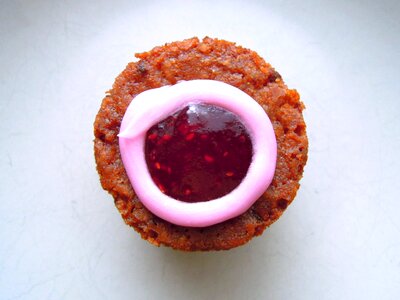 Hillosilmä kansallisleivos runeberg tarts