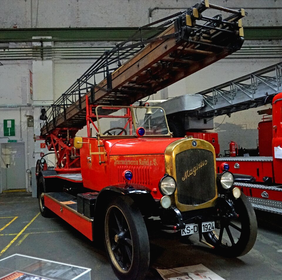 Fire truck oldtimer delete