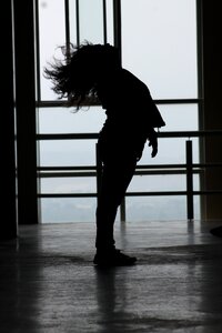 Model shadow women