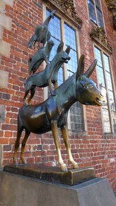 Monument places of interest bremen town musicians