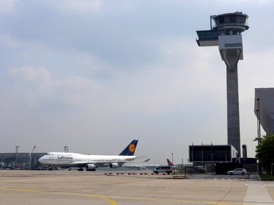 Air traffic control airport frankfurt