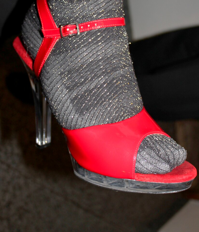 Sandal sexy red shoes