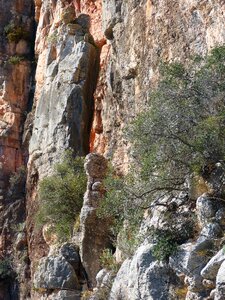 Priorat hiking rock column