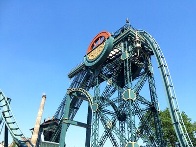 Theme roller coaster holiday