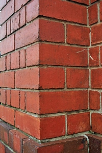 Masonry brickwork building
