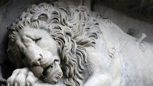 Monument louver switzerland