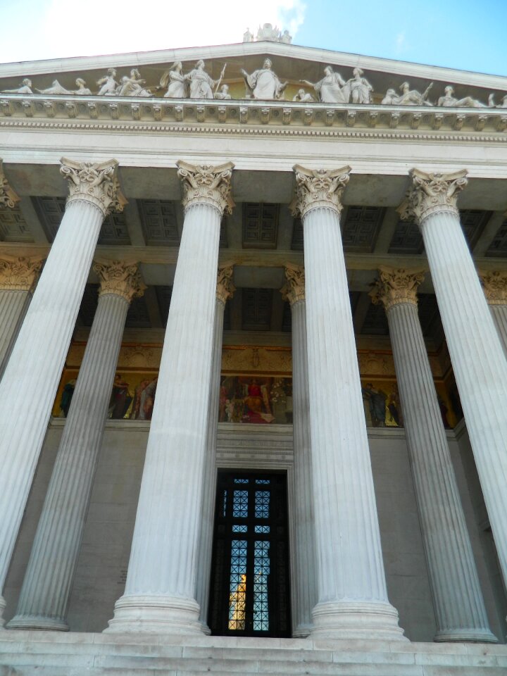 Sptĺporadie front entry