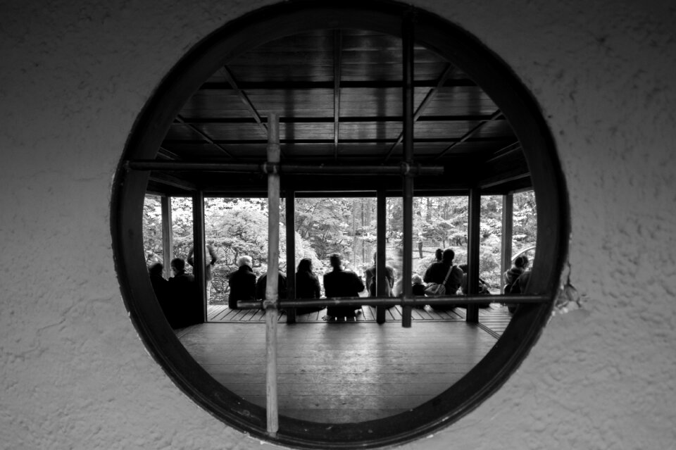 Peeking sitting waiting