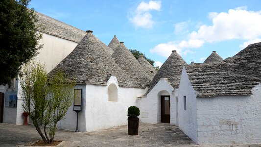 Pouilles trulli alberobello photo