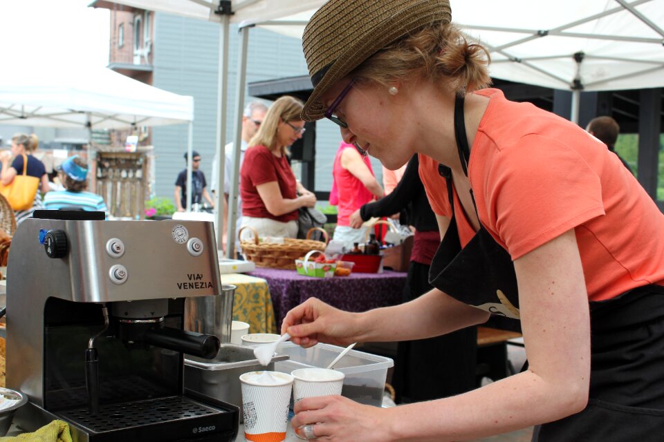 Coffee market service