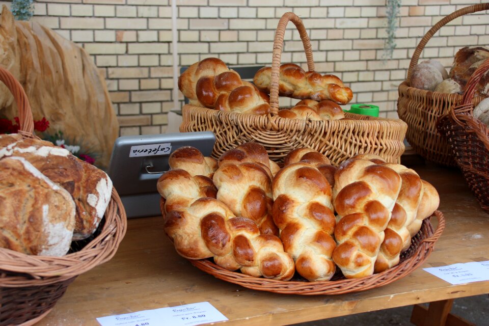 Egg bread specialty bread baking