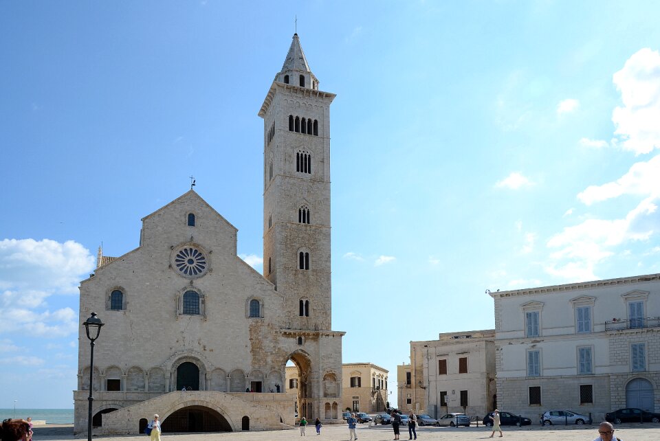 Romanesque art cathedral trani