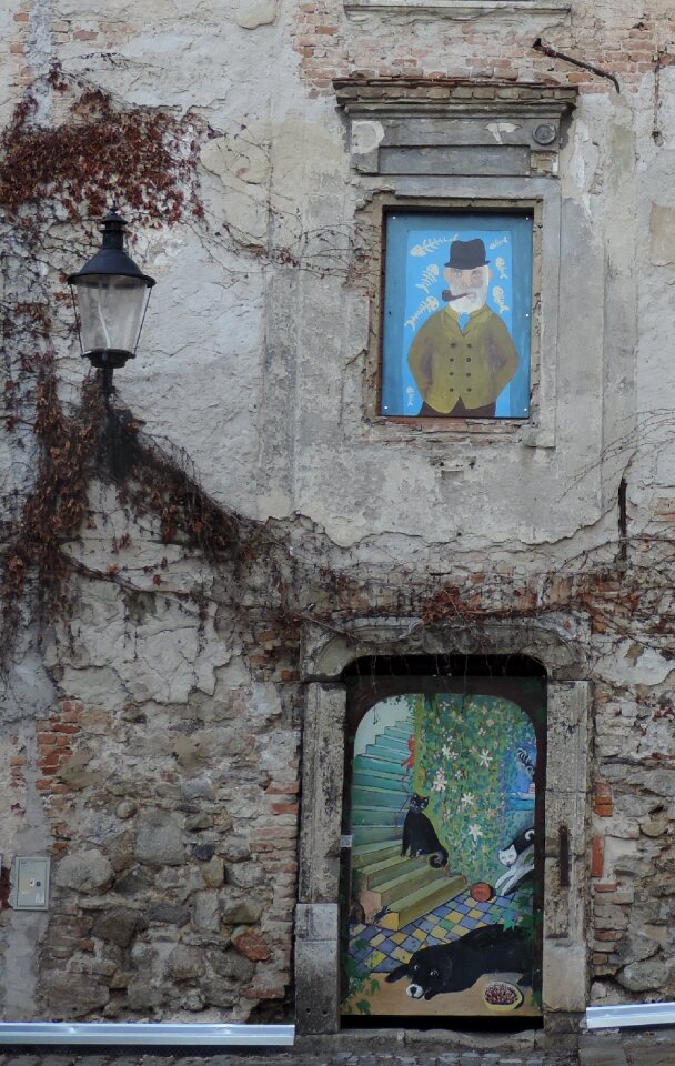 Image old building