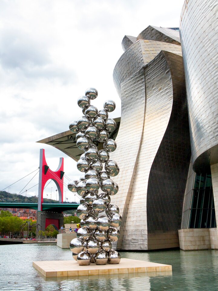 Artwork sculpture architecture