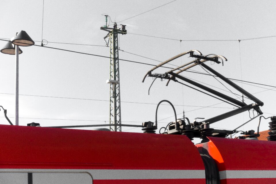 Train lighting current