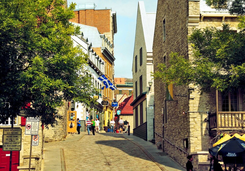 Shops grand street lower town