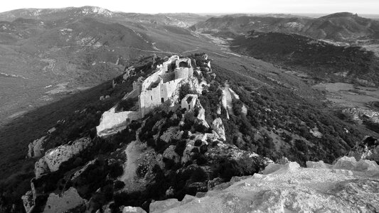 Ruin peyrepertuse old
