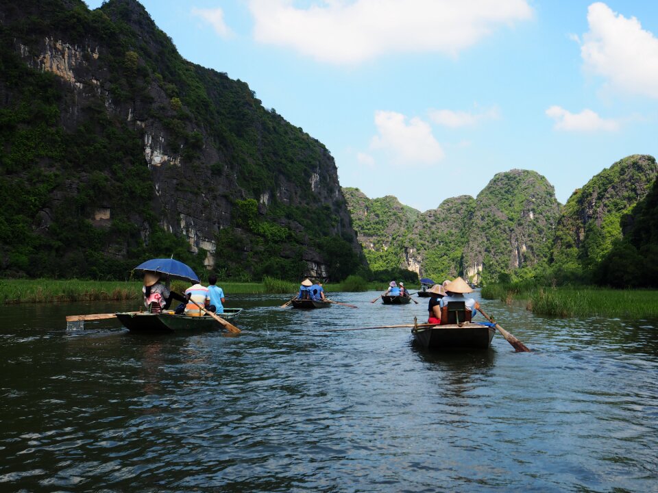 East boats river
