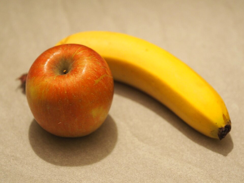 Red apple power tree