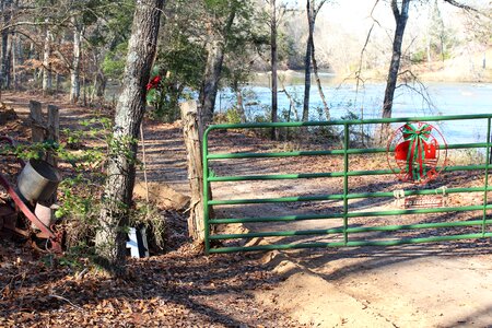 Nature trail gate