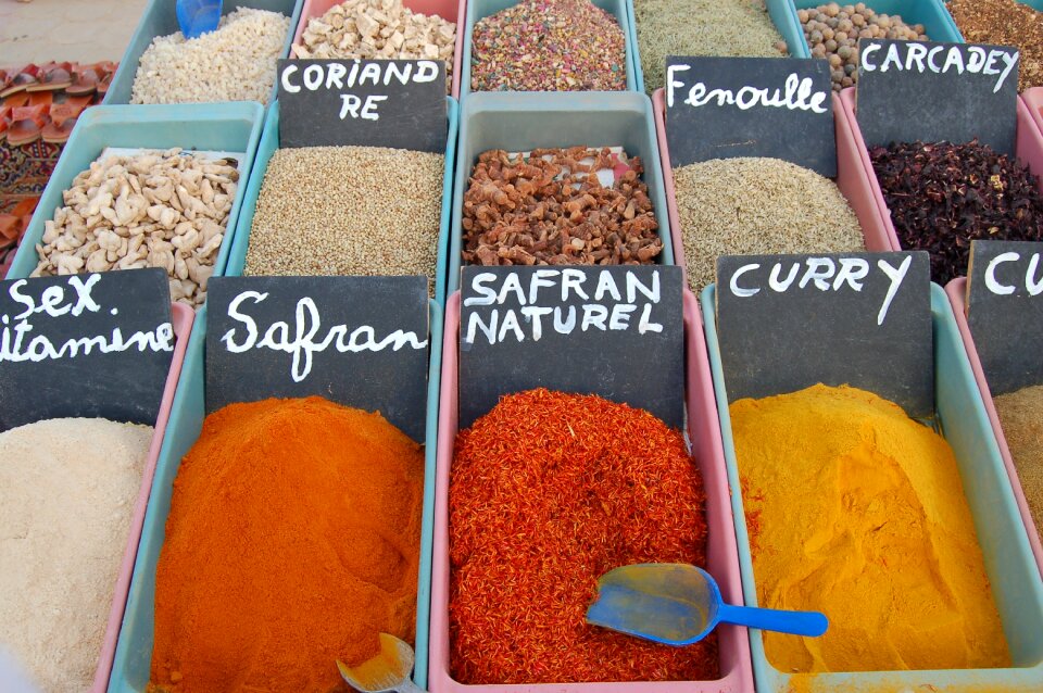 Oriental herbs spice market