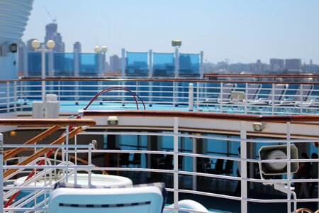 Cruise deck
