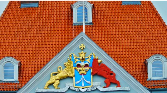 Facade historically heraldic animal
